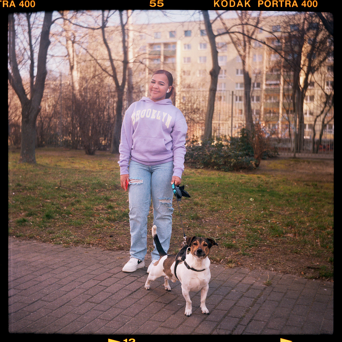 2022 Leonie Berlin Berolinerstraße Mitte Portrait