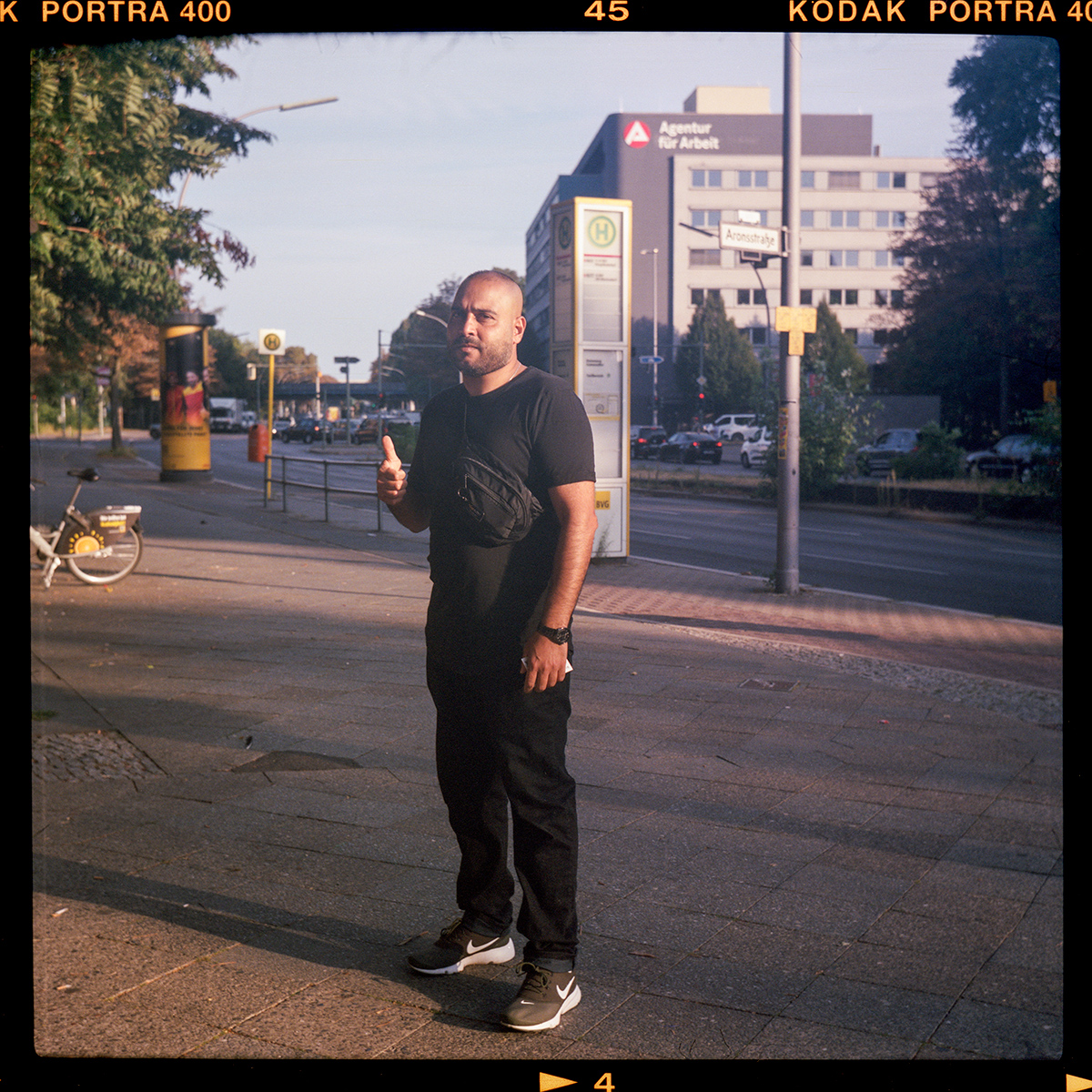 jihad; 43; friseur; sonnenallee; berlin; neukölln