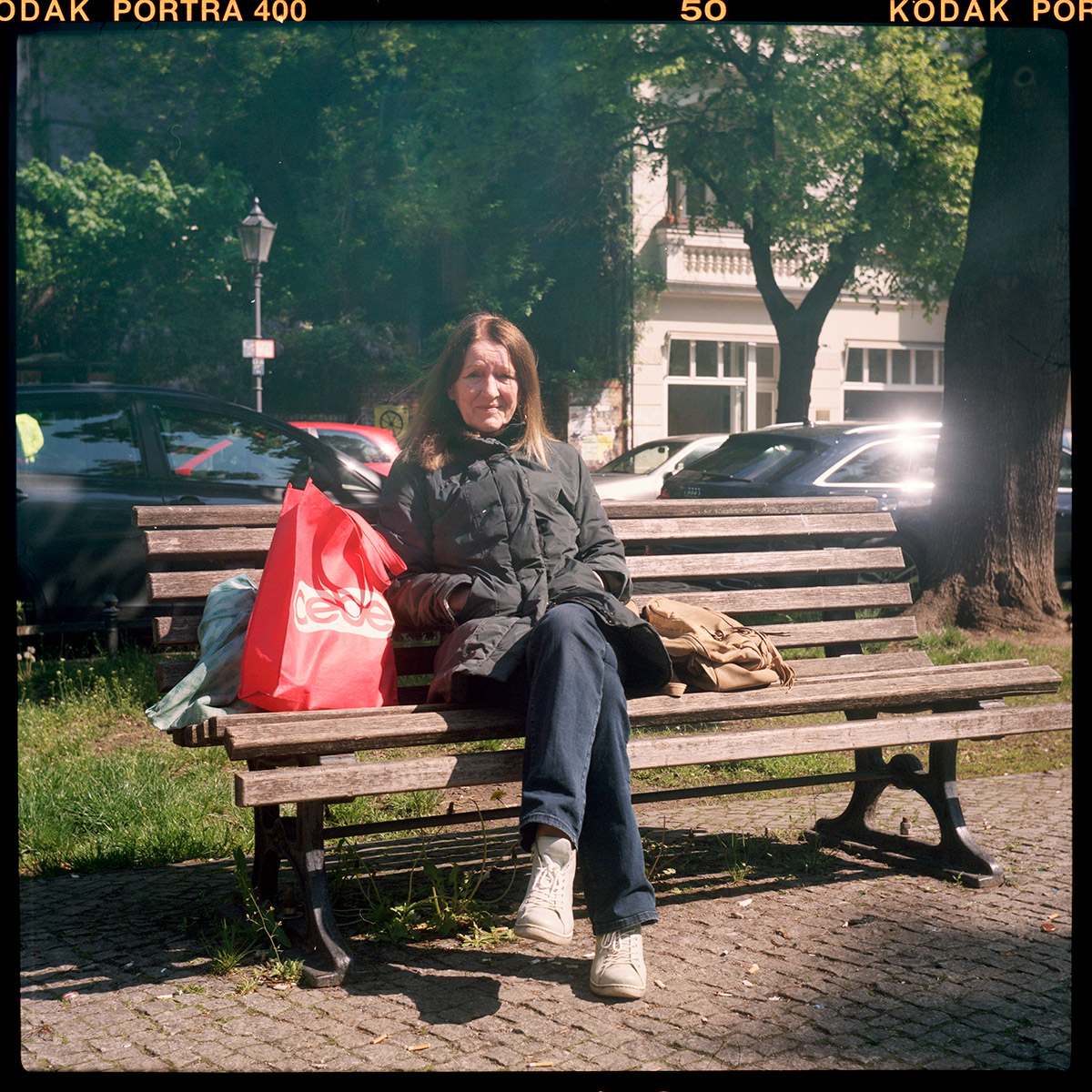 karen; 68; rentnerIn; neukölln, berlin, 2021
