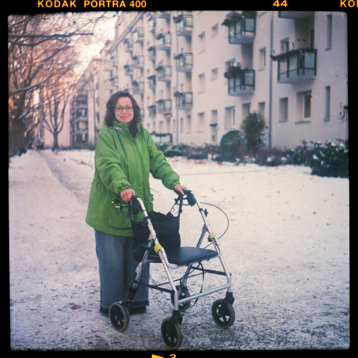 astrid; 61; rentnerin; schöneberg, berlin, 2026